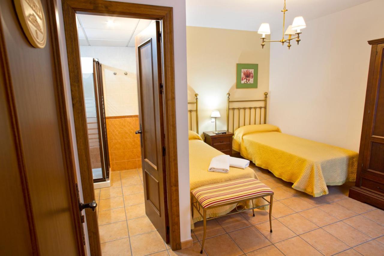 Hostal Rural Zahara Zahara De La Sierra Luaran gambar